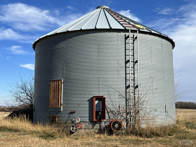 Sioux Grain Bin